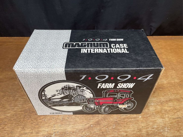 1/16-case-ih-magnum-7240-1994-farm-show-nib-ertl-image-15