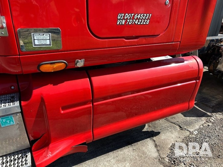 2007-peterbilt-387-image-20