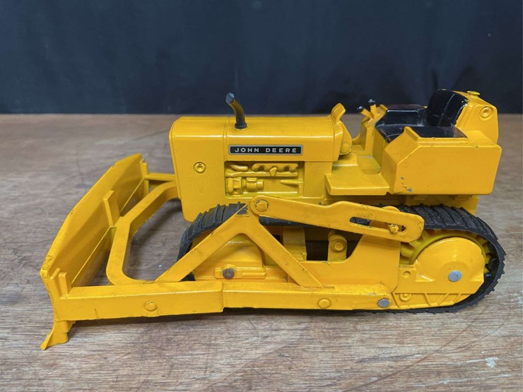 1/16-john-deere-450-crawler-nib-ertl-image-2