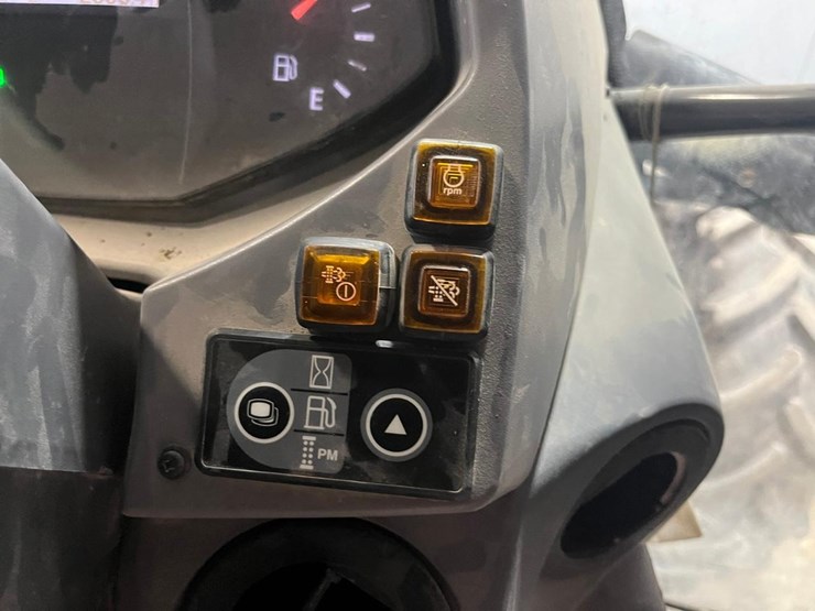 2018-kubota-m5-111hdc-image-28