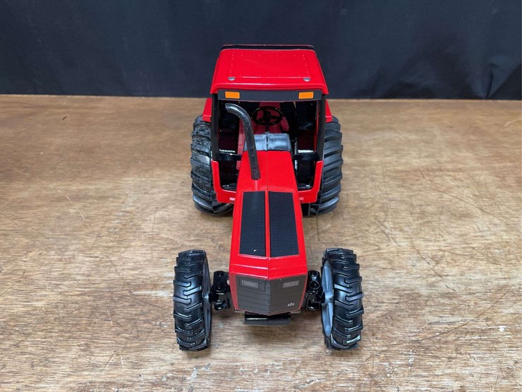 1/16-ih-5288-1984-special-edition-nib-ertl-image-12