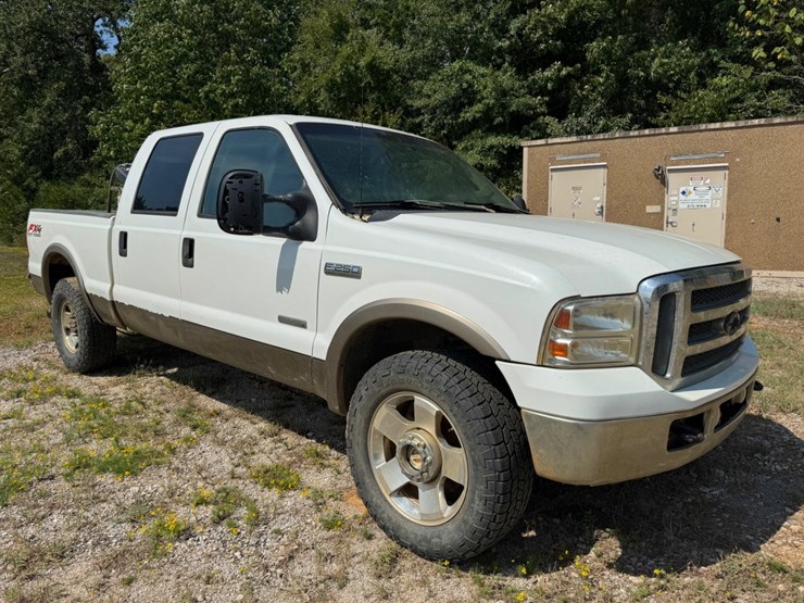 2007-ford-f250-lariat-image-3