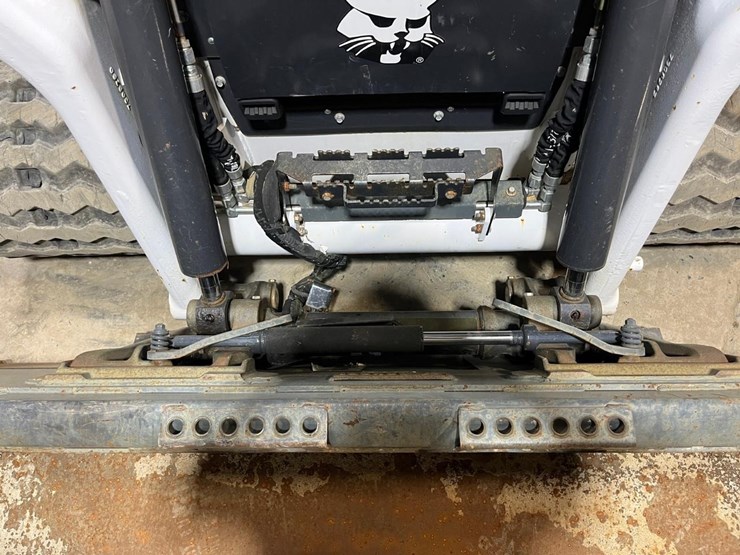 2021-bobcat-t76-image-10