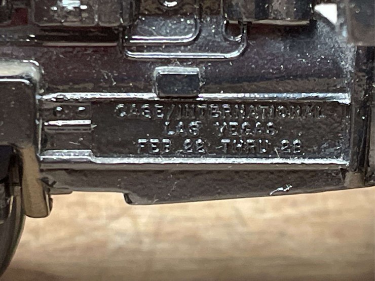 1/16-case-ih-2594-las-vegas-nib-ertl-image-4
