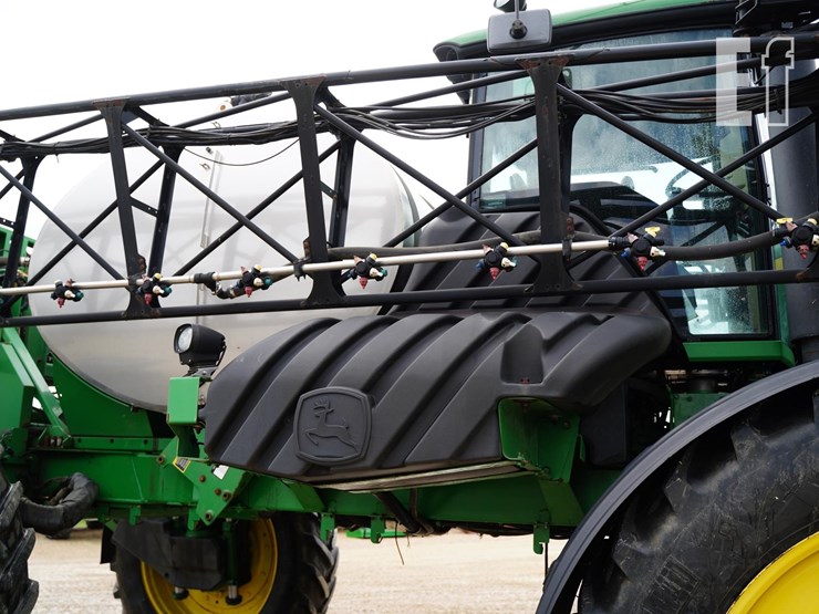 2011-john-deere-4930-image-19