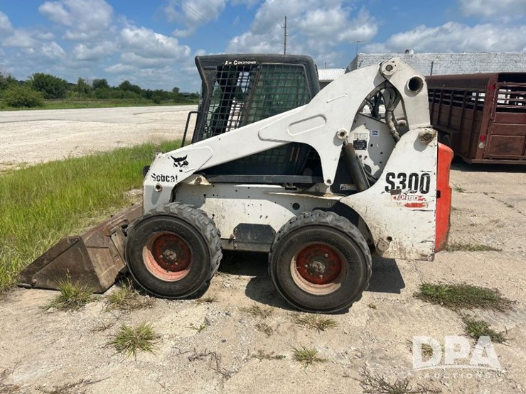 bobcat-s300-image-3