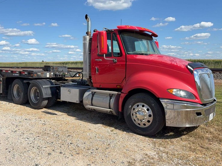 2007-international-prostar-image-1