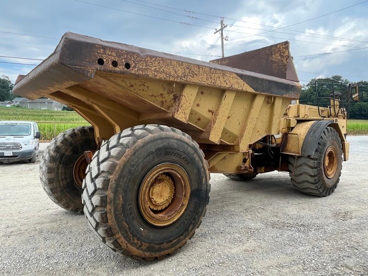 caterpillar-d25d-image-5