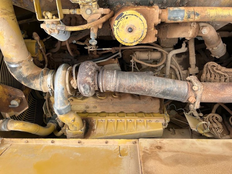 caterpillar-d25d-image-19