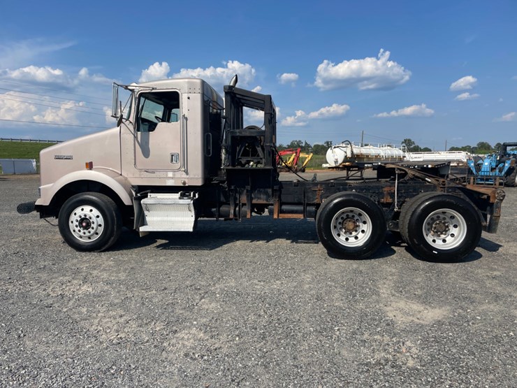 2000-kenworth-t800-image-4
