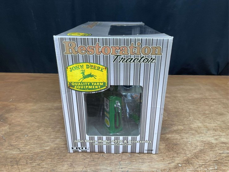 1/16-john-deere-4020-restoration-nib-ertl-image-6
