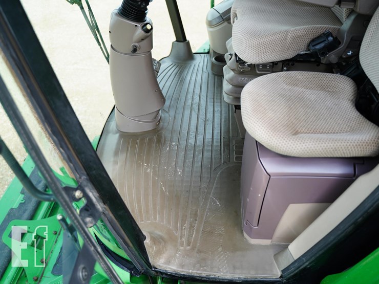 2012-john-deere-s680-image-49