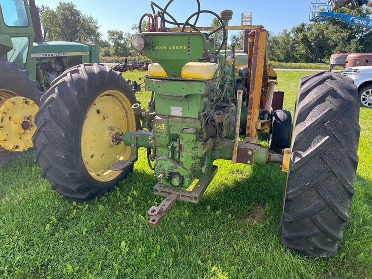 john-deere-720-image-4