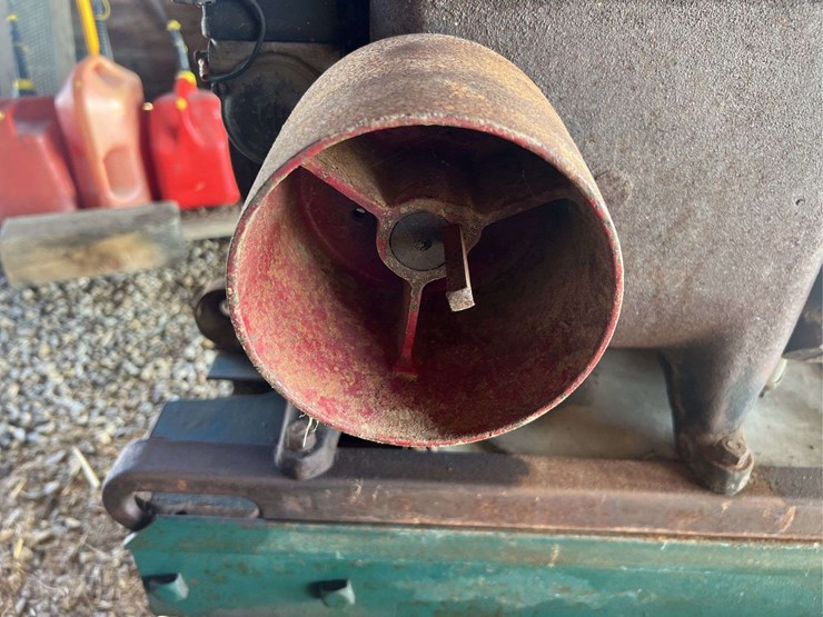 international-lb-engine-with-air-compressor-image-12