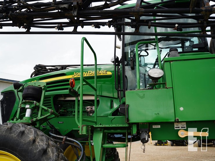 2007-john-deere-4720-image-10