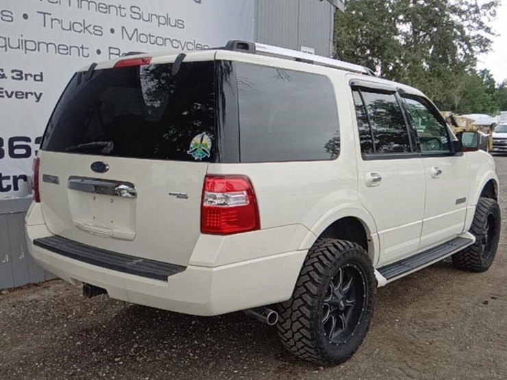 2007-ford-expedition-image-5