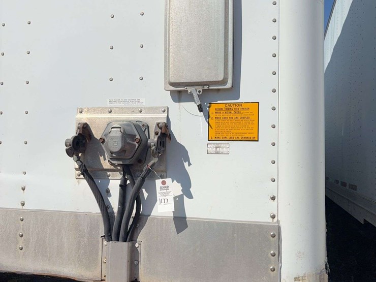 2005-utility-53'-image-4