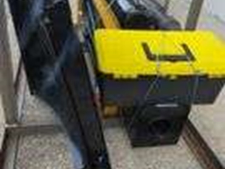 2025-cfg-sshh680-skid-steer-breaker,-unused-image-4