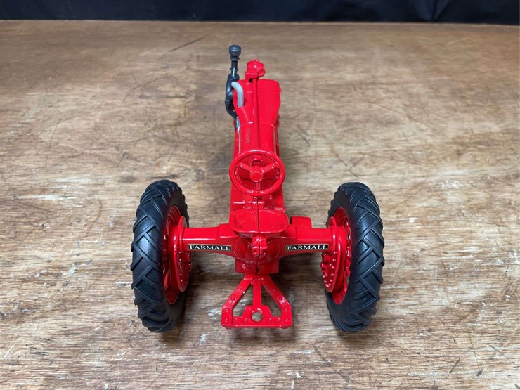 1/16-farmall-f-20-firestone-nib-ertl-image-7