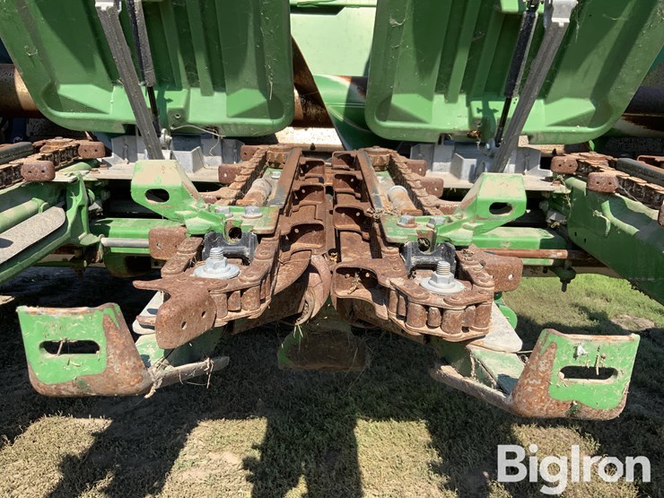 2018-john-deere-616c-image-19