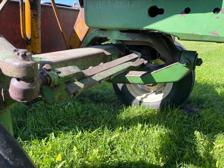 john-deere-720-image-14
