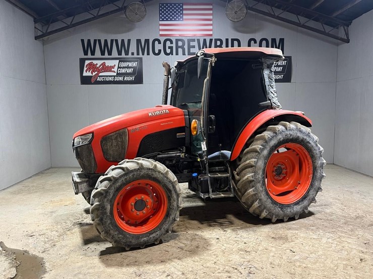 2018-kubota-m5-111hdc-image-1