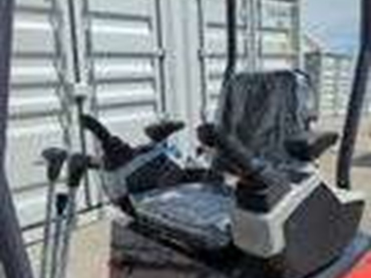 2025-cfg-mx15rx-mini-excavator,-unused,-see-details-for-video-image-10