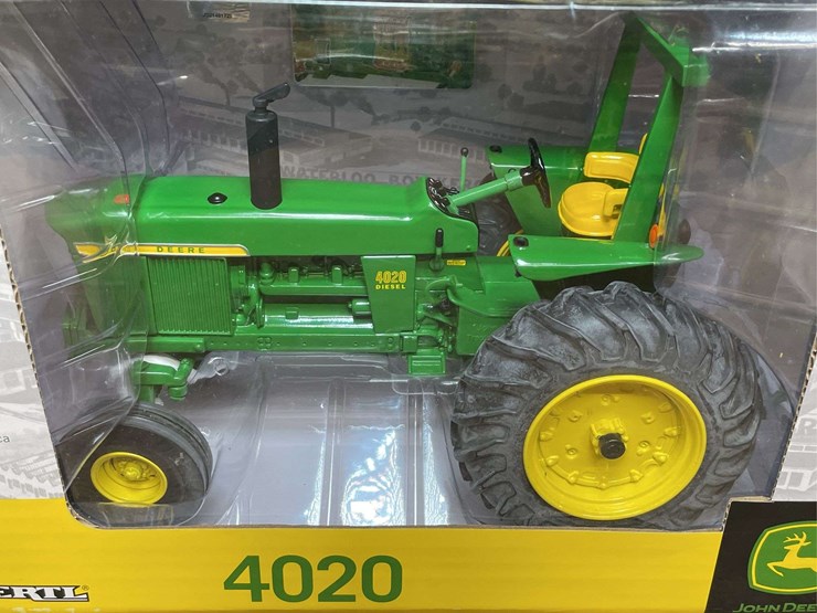 1/16-john-deere-4020-museum-nib-ertl-image-2