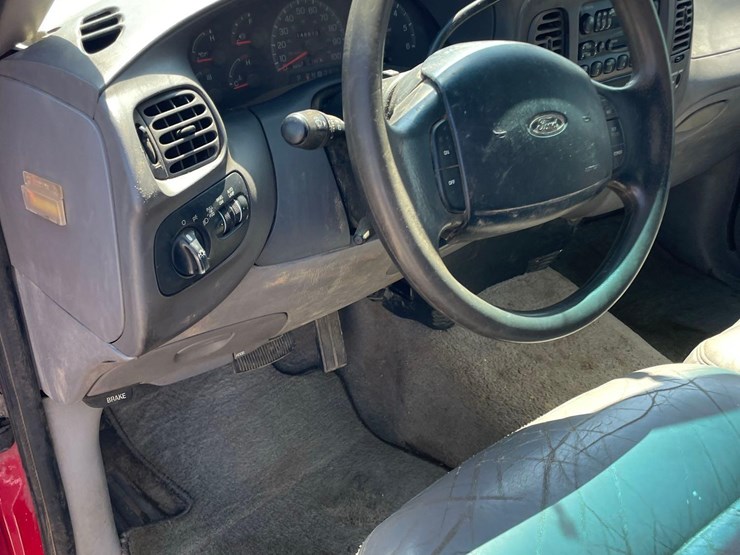 1996-ford-f150-image-29