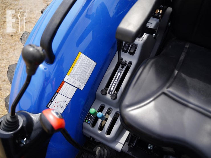 2022-new-holland-boomer-50-image-30