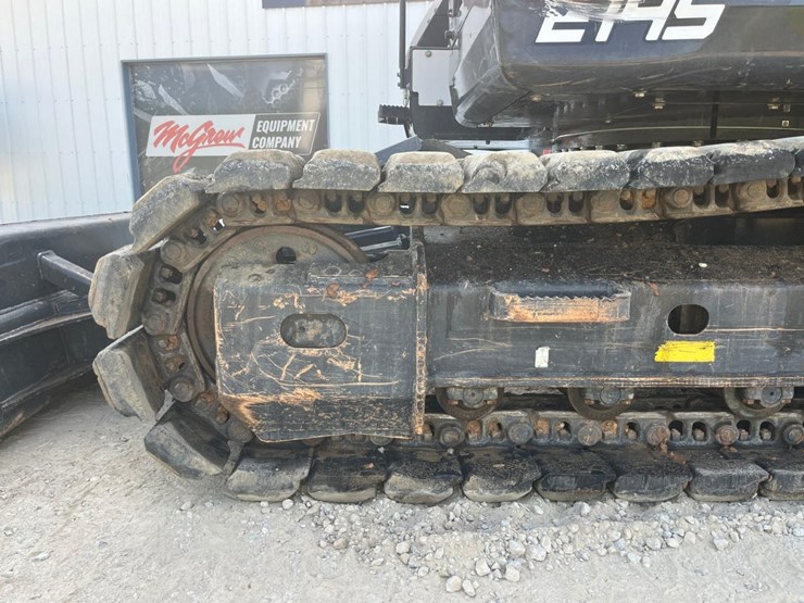 2020-bobcat-e145-image-18
