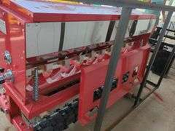 2025-cfg-stsd10-skid-steer-seeder,-unused-image-5