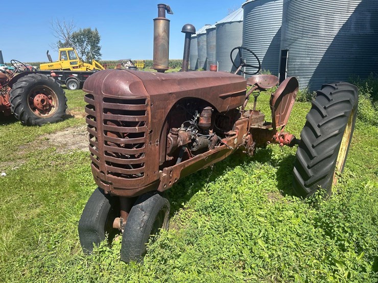 1951-massey-harris-44-image-1