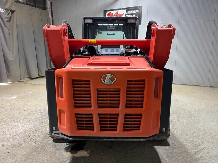 2023-kubota-svl97-2-image-4