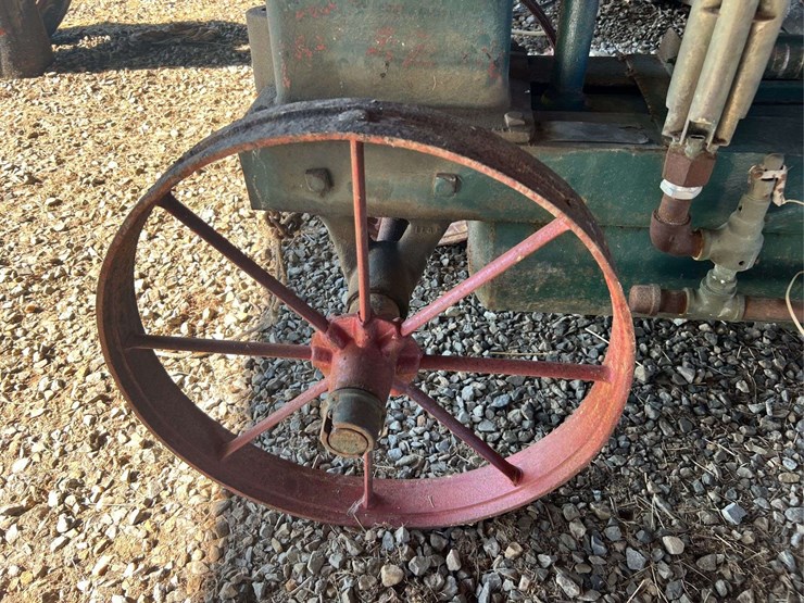 international-lb-engine-with-air-compressor-image-56