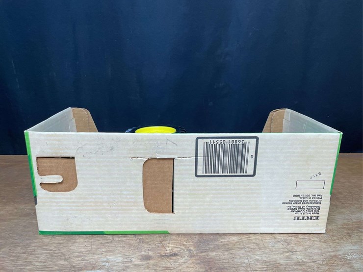 1/16-john-deere-2550-+-wagon-set-nib-ertl-image-8