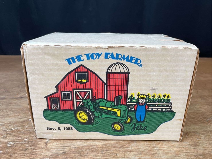 1/16-john-deere-630-lp-1988-nfts-nib-ertl-image-14