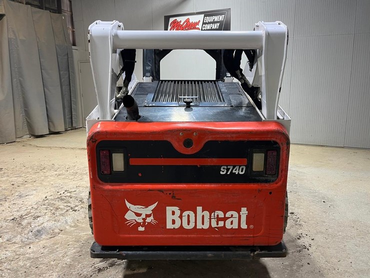 2022-bobcat-s740-image-4