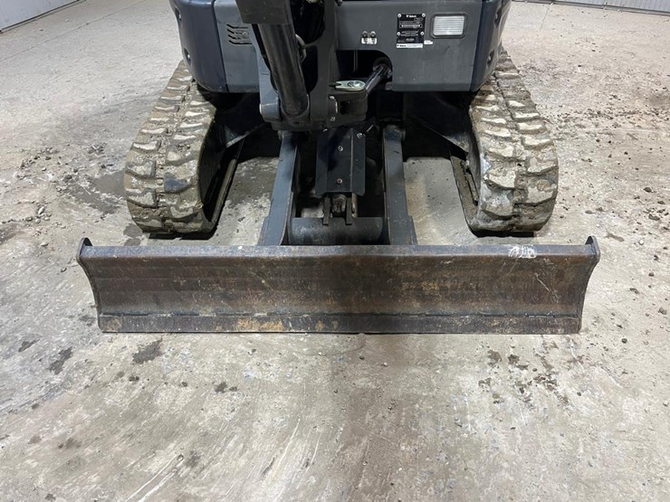 2020-bobcat-e35i-image-11