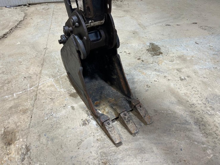 2017-bobcat-e35-image-9