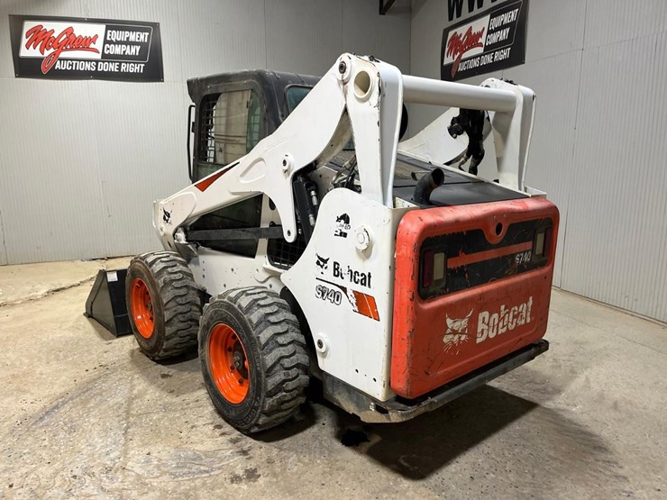 2017-bobcat-s740-image-3