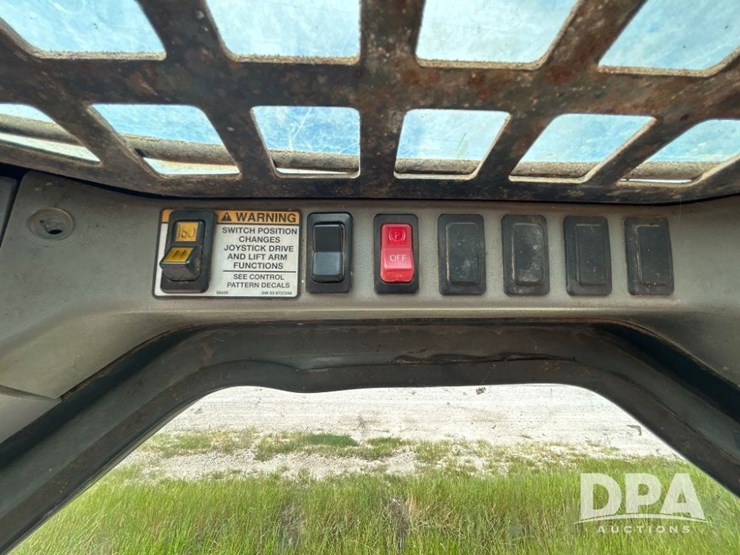 bobcat-s300-image-41