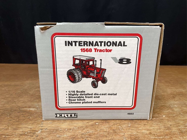 1/16-ih-1568-nib-ertl-image-5
