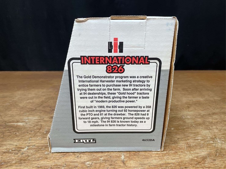 1/16-ih-826-gold-demonstrator-collector-nib-ertl-image-5