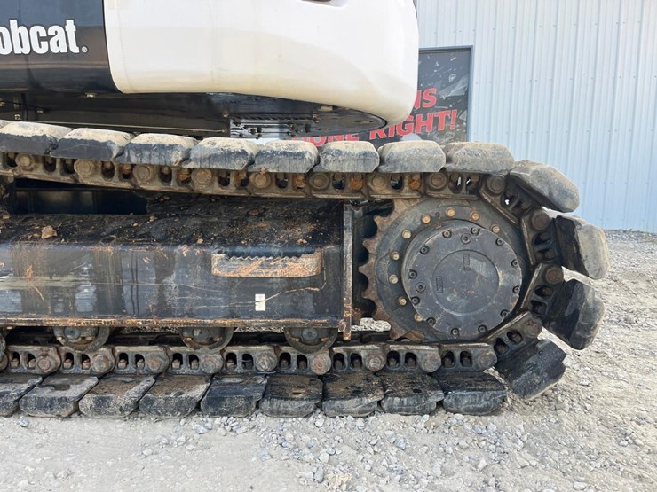 2020-bobcat-e145-image-20