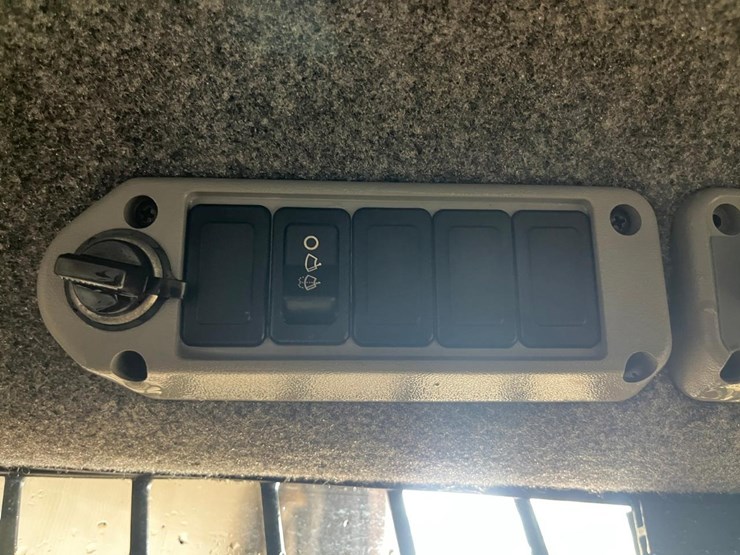 bobcat-s100-image-24