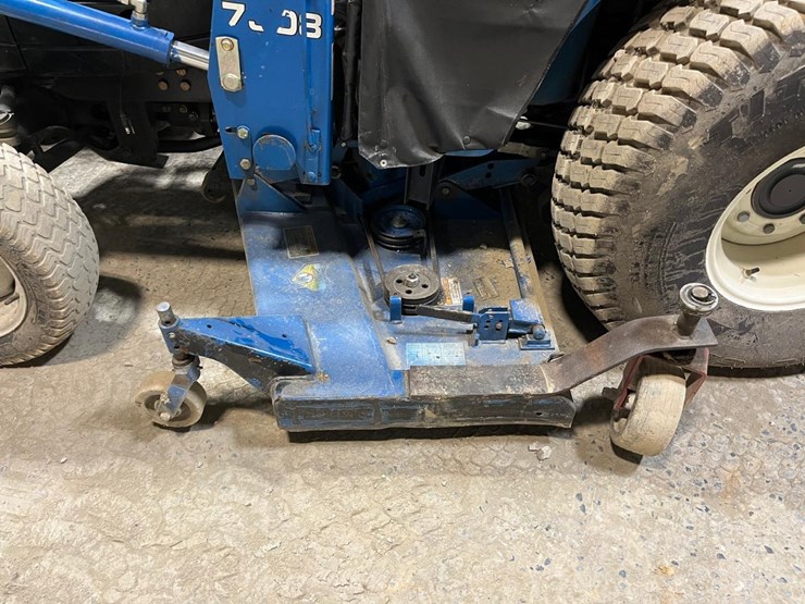 new-holland-1630-image-12