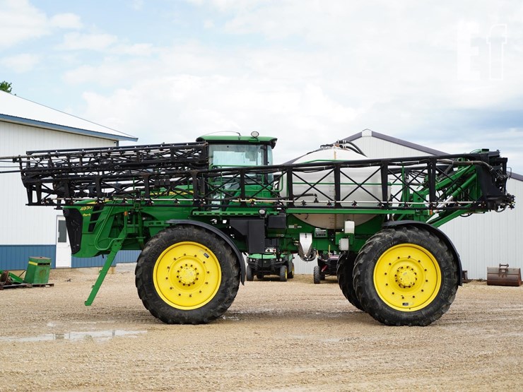 2011-john-deere-4930-image-8