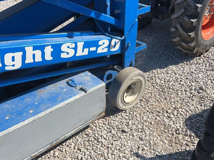 up-right-sl20-image-10