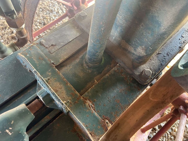 international-lb-engine-with-air-compressor-image-45